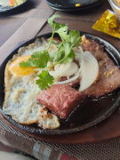 Beefsteak Hai Chị Em